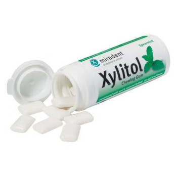MIRADENT XYLITOL CHICLES HIERBABUENA